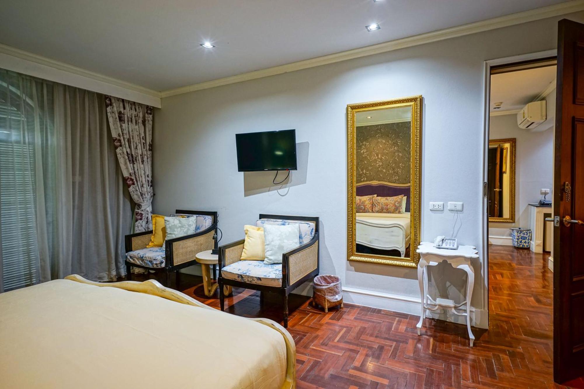 At Pingnakorn Huaykaew Hotel Chiang Mai Exterior photo